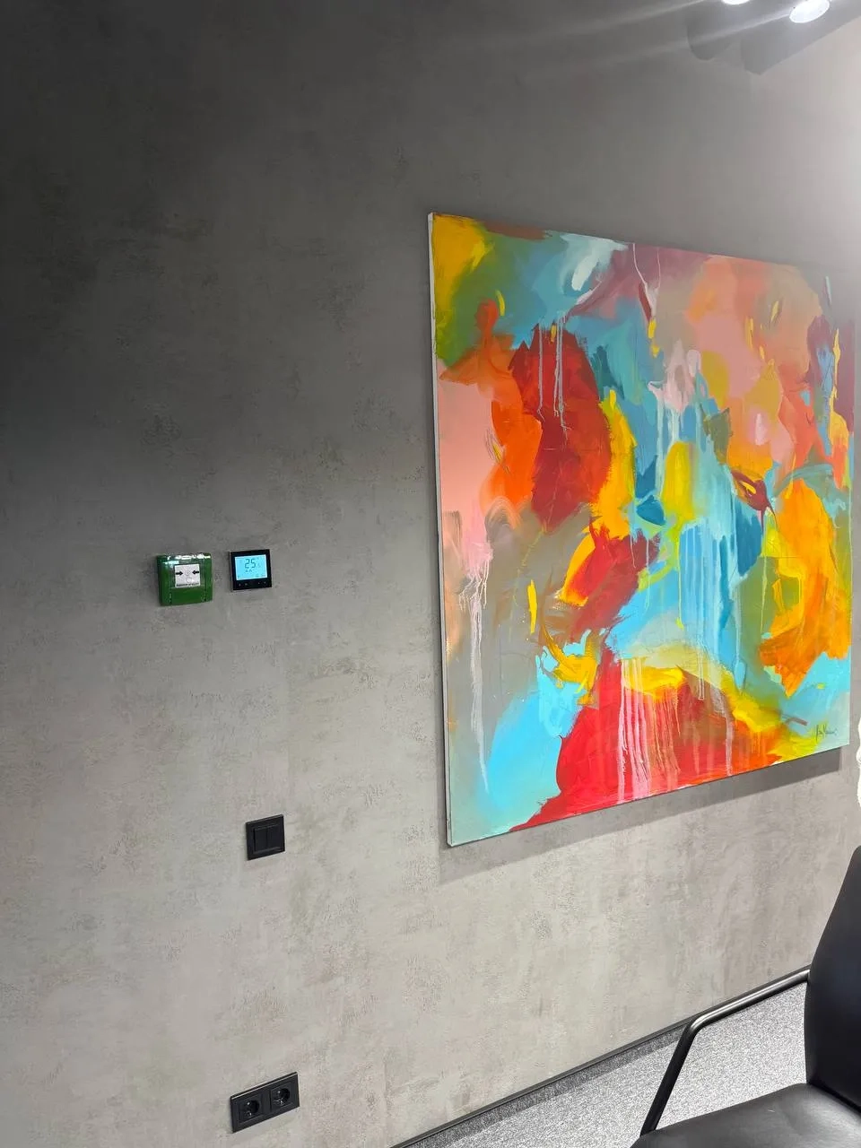 Mycondサーモスタットを備えた展示ホール